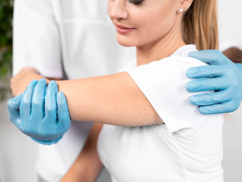 Chiropractic care for arm pain at Chiropractic Fitness in Charlotte