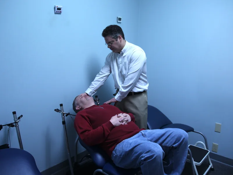 Chiropractic Fitness treating pinched nerve in Charlotte