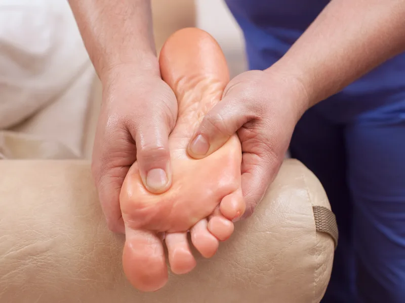 Chiropractic care for plantar fasciitis at Chiropractic Fitness in Charlotte